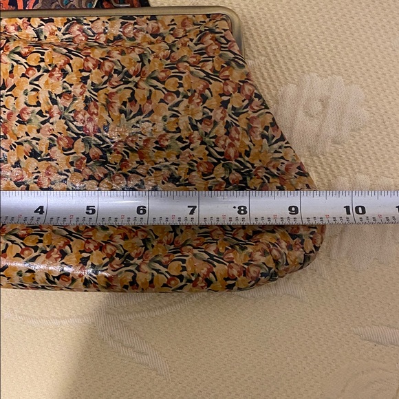 Patricia Nash Floral Print Clutch Bag, minimal wear - Picture 3 of 11